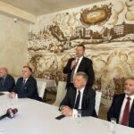 Minister Czarnek spotkał się z mieszkańcami Sandomierza