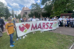 18.06.2023. Koprzywnica. II Marsz dla Życia i Rodziny. / Fot. Grażyna Szlęzak - Radio Kielce.