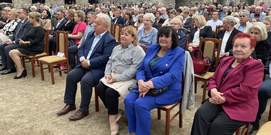 24.06.2023. Zamek Krzyżtopór w Ujeździe. Gala operetkowo-musicalowej. / Fot. Grażyna Szlęzak - Radio Kielce