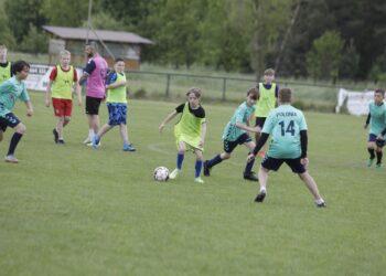 02.06.2023. Kielce. Piknik sportowy na stadionie Polonii Białogon. / Fot. Jarosław Kubalski - Radio Kielce