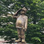 Capstrzyk Szwejkowy z książką i piosenką