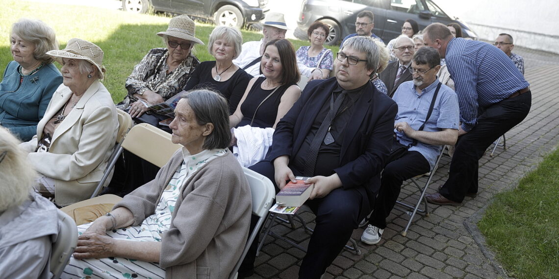 07.06.2023 Kielce. MHK. Doroczna wystawa Towarzystwa Sztuk Pięknych w Kielcach / Fot. Jarosław Kubalski - Radio Kielce