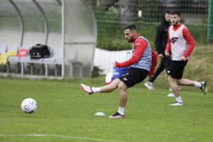 14.06.2023. Kielce. Stadion przy ulicy Kusocińskiego. Trening Korony Kielce / Fot. Jarosław Kubalski - Radio Kielce