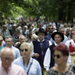 18.06.2023. Tokarnia. „Jawor u źródeł kultury”. Korowód / Fot. Jarosław Kubalski - Radio Kielce