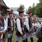 18.06.2023. Tokarnia. „Jawor u źródeł kultury”. Korowód / Fot. Jarosław Kubalski - Radio Kielce