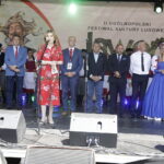 18.06.2023. Tokarnia. „Jawor u źródeł kultury”. Korowód / Fot. Jarosław Kubalski - Radio Kielce