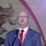 18.06.2023. Tokarnia. „Jawor u źródeł kultury”. Korowód. Na zdjęciu: Piotr Wawrzyk - wiceminister spraw zagranicznych / Fot. Jarosław Kubalski - Radio Kielce