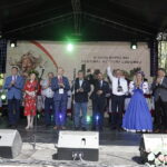 18.06.2023. Tokarnia. „Jawor u źródeł kultury”. Korowód / Fot. Jarosław Kubalski - Radio Kielce