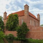Lidzbark Warmiński. Widok na zamek w Lidzbarku Warmińskim / Fot. Stanisław Blinstrub - Radio Kielce