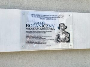 Olsztyn. Zaułek Botaniczny Mikołaja Kopernika w Olsztynie / Fot. Stanisław Blinstrub - Radio Kielce