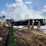 Po zderzeniu ciężarówek wybuchł pożar