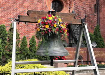 RADIO OLSZTYN. Dzwony zrabowane przez hitlerowców wracają do świątyń w archidiecezji warmińskiej