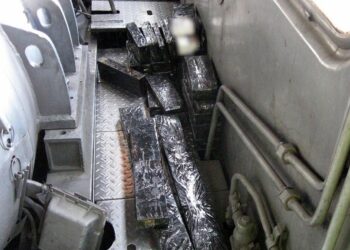 RADIO BIAŁYSTOK. Próba przemytu papierosów z Białorusi w podłodze lokomotywy