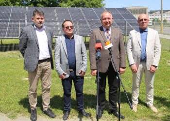 Budynki publiczne będą zasilane energią słoneczną