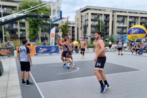 30.07.2023. Kielce. Turniej kwalifikacyjny do mistrzostw Polski w koszykówce 3x3 / Fot. Maciej Makuła - Radio Kielce