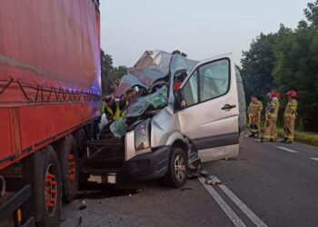33-letnia kobieta zginęła w wypadku ukraińskiego busa z ciężarówką