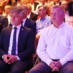 17.07.2023 Kielce. Pierwsze Świętokrzyskie Forum Rozwoju. Na zdjęciu: Krzysztof Słoń - senator PiS, Jarosław Rusiecki - senator PiS / Fot. Wiktor Taszłow - Radio Kielce