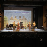 Kołobrzeg. V Ogólnopolski Przegląd Twórczości Przemysława Gintrowskiego „Pamiątki”. Na zdjęciu aktorzy teatru Muzycznego z Gdyni w koncercie premierowym „Cztery pory uczuć” / źródło: Audytorium17