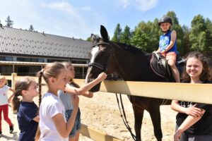 10.07.2023. Piła. Odwiedziny w stadninie „Fullmet” / Fot. Magdalena Galas-Klusek - Radio Kielce