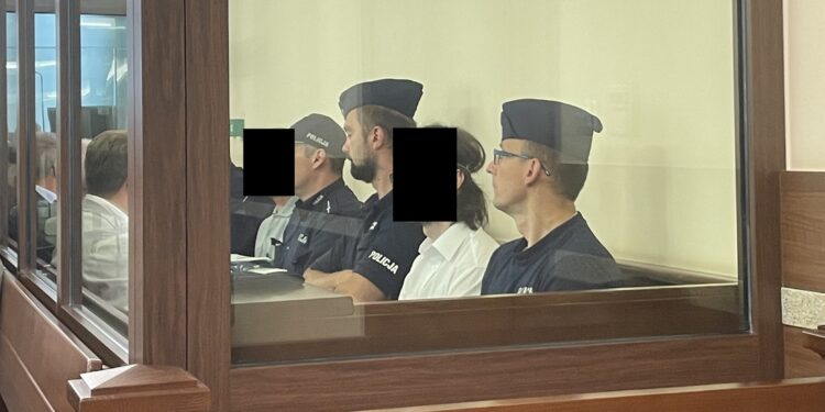 Trzech oskarżonych w procesie o zabójstwo. Grozi im dożywocie