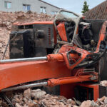 21.07.2023 Kielce. Przewrócona koparka przy ulicy Śniadeckich / Fot. Radio Kielce – Wiktor Taszłow