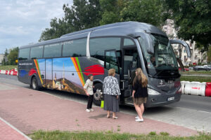 23.07.2023 Kielce. Autobus na Święty Krzyż / Fot. Wiktor Taszłow