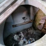 26.07.2023. Kąty Stare. Odbudowa zabytkowej kaplicy św. Anny przy klasztorze oo. sercanów / Fot. Marta Gajda-Kruk - Radio Kielce