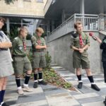 26.07.2023. Kielce. Harcerze, którzy pojadą do Korei Południowej w rozmowie z dziennikarką Radia Kielce Pauliną Michtą / Fot. Stanisław Blinstrub - Radio Kielce