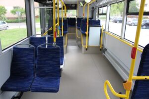 11.07.2023. Pińczów. Autobus hybrydowy / Fot. Marta Gajda-Kruk - Radio Kielce