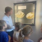 27.07.2023. Sandomierz. Zajęcia dla dzieci w Muzeum Zamkowym / Fot. Grażyna Szlęzak - Radio Kielce