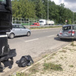 27.07.2023. Kielce. Zderzenie ciężarówki i auta osobowego na ulicy Ściegiennego / Fot. Aneta Cielibała-Gil – Radio Kielce