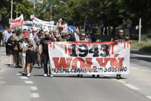 09.07.2023. Kielce. Marsz milczenia w rocznice Rzezi Wołyńskiej. / Fot. Jarosław Kubalski - Radio Kielce.