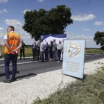 07.07.2023. Łysaków. Oddanie do użytku po modernizacji niemal kilometrowego odcinka drogi wojewódzkiej nr 768 / Fot. Jarosław Kubalski - Radio Kielce