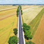 07.07.2023. Łysaków. Oddanie do użytku po modernizacji niemal kilometrowego odcinka drogi wojewódzkiej nr 768 / Fot. Jarosław Kubalski - Radio Kielce