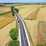 07.07.2023. Łysaków. Oddanie do użytku po modernizacji niemal kilometrowego odcinka drogi wojewódzkiej nr 768 / Fot. Jarosław Kubalski - Radio Kielce