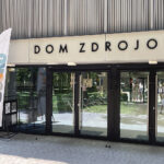 16.07.2023. Busko-Zdrój. Dom zdrojowy, tężnia solankowa / Fot. Robert Felczak – Radio Kielce