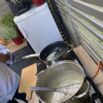 14.07.2023. Radio Kielce. Gotowanie na antenie – filmowe przepisy / Fot. Angelika Rejnowicz – Radio Kielce