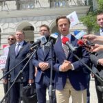 Na zdjęciu od lewej: Dawid Lewicki - lider Nowej Nadziei, Krzysztof Bosak - Konfederacja - Ruch Narodowy, Michał Wawer z Ruchu Narodowego, Piotr Heszen z Konfederacji Korony Polskiej