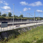 27.07.2023. Rykoszyn. Przystanek kolejowy po gruntownej modernizacji / Fot. Dionizy Krawczyński – Radio Kielce