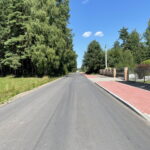 25.07.2023. Strawczyn otwarcie nowej drogi i chodnika. / Fot. Michał Kita - Radio Kielce