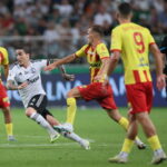 Starali się, ale znów przegrali. Trzecia z rzędu porażka Korony - Radio Kielce 20.08.2023. Warszawa. 5. kolejka PKO BP Ekstraklasy Legia Warszawa - Korona Kielce / Fot. Leszek Szymański - PAP