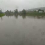 Burze przeszły nad regionem. Strażacy mieli dużo pracy - Radio Kielce Po burzach strażacy walczą ze skutkami silnego wiatru