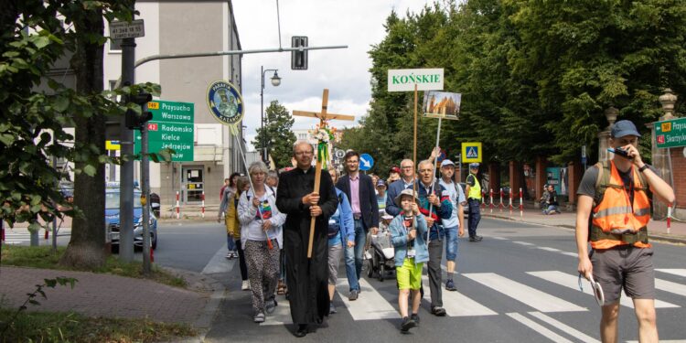 Pielgrzymi z Końskich także wyruszyli na Jasną Górę