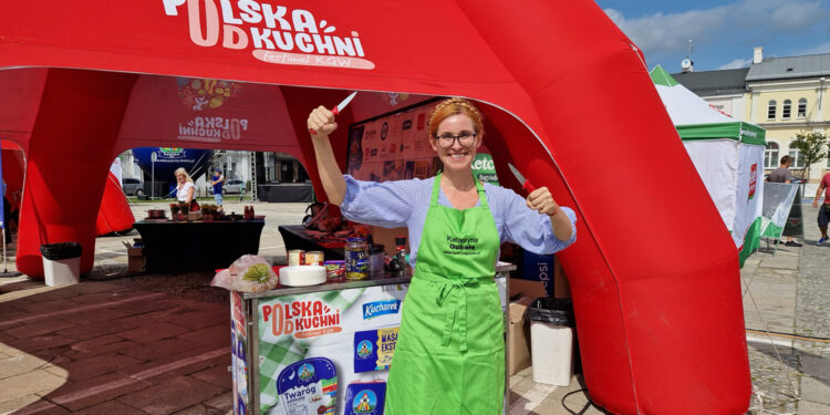 Festiwal Kół Gospodyń Wiejskich „Polska od Kuchni” gościł w Kielcach - Radio Kielce