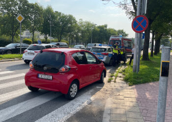 Wypadek na hulajnodze. Młody mężczyzna trafił do szpitala