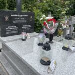 01.08.2023. Kielce. Cmentarz Stary. Odnowiony pomnik Wacława Wilka-Wilczyńskiego, uczestnika Powstania Warszawskiego / Fot. Michał Kita - Radio Kielce