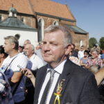 13.08.2023. Zawichost. Piknik wojskowy pod hasłem "Silna Biało-Czerwona". Na zdjęciu: senator Jarosław Rusiecki / Fot. Jarosław Kubalski - Radio Kielce