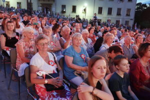 13.08.2023. Kielce. Koncert „Polska Dziękuje #dobresłowa” i Oratorium Świętokrzyskie „Nie tylko o miłości z kazaniami w tle” / Fot. Jarosław Kubalski - Radio Kielce