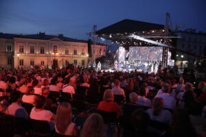 13.08.2023. Kielce. Koncert „Polska Dziękuje #dobresłowa” i Oratorium Świętokrzyskie „Nie tylko o miłości z kazaniami w tle” / Fot. Jarosław Kubalski - Radio Kielce