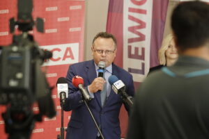 Na zdjęciu: Andrzej Szejna - Nowa Lewica / Fot. Jarosław Kubalski - Radio Kielce